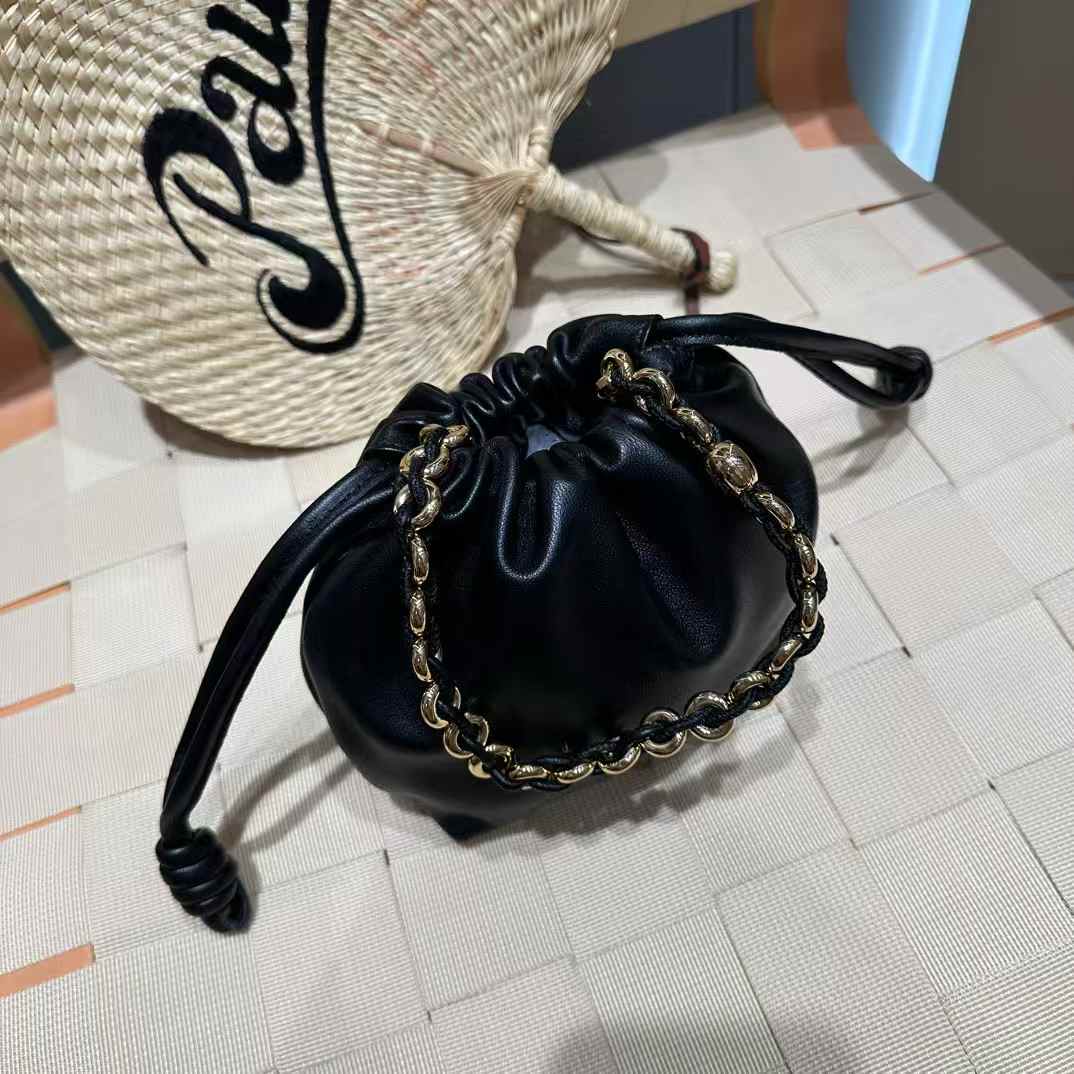 Loewe Mini Flamenco purse in mellow nappa lambskin view 5