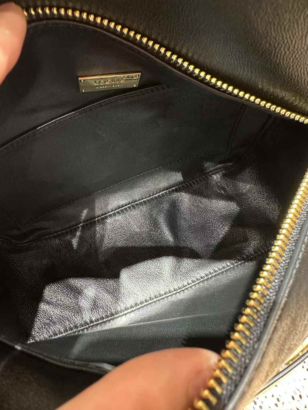 Loewe Featherlight Puzzle bag in nappa lambskin view 7