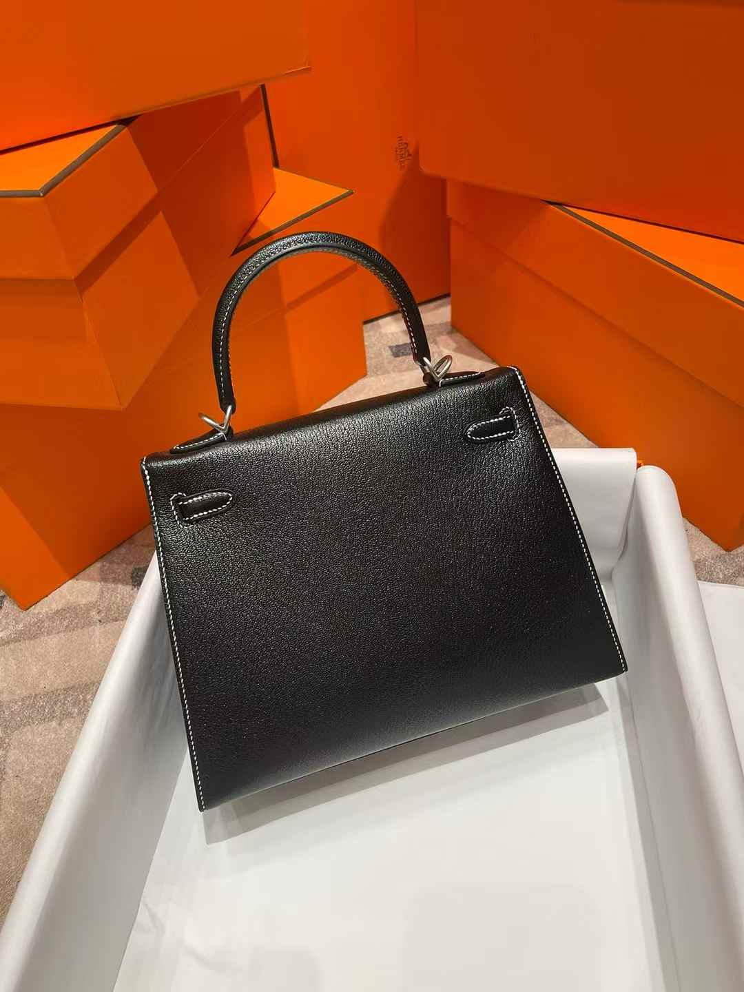 Hermès KELLY25 Goat skin view 6