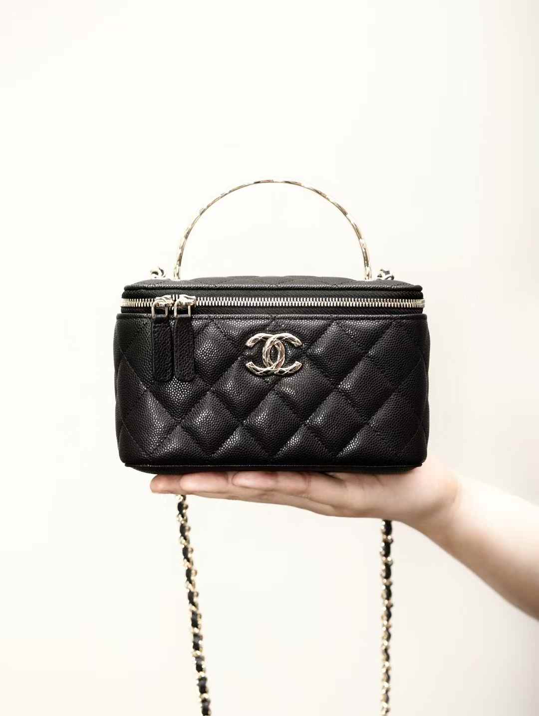 Chanel Chain makeup bag view 1