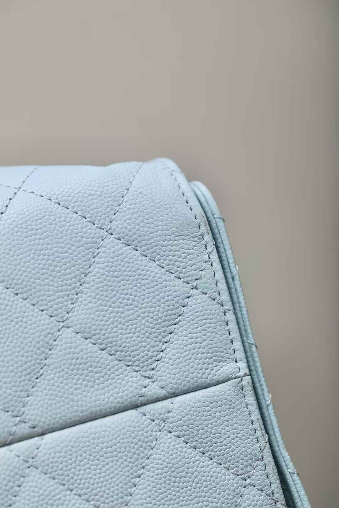 Chanel 25 Small Handbag view 9