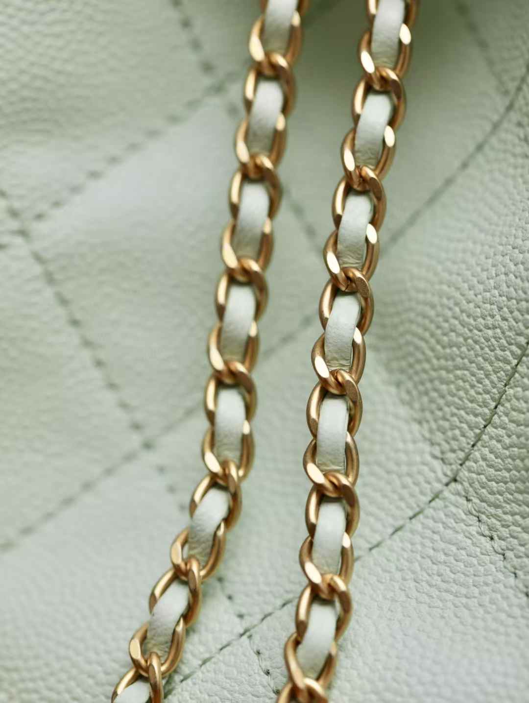 Chanel 25 Small Handbag view 8