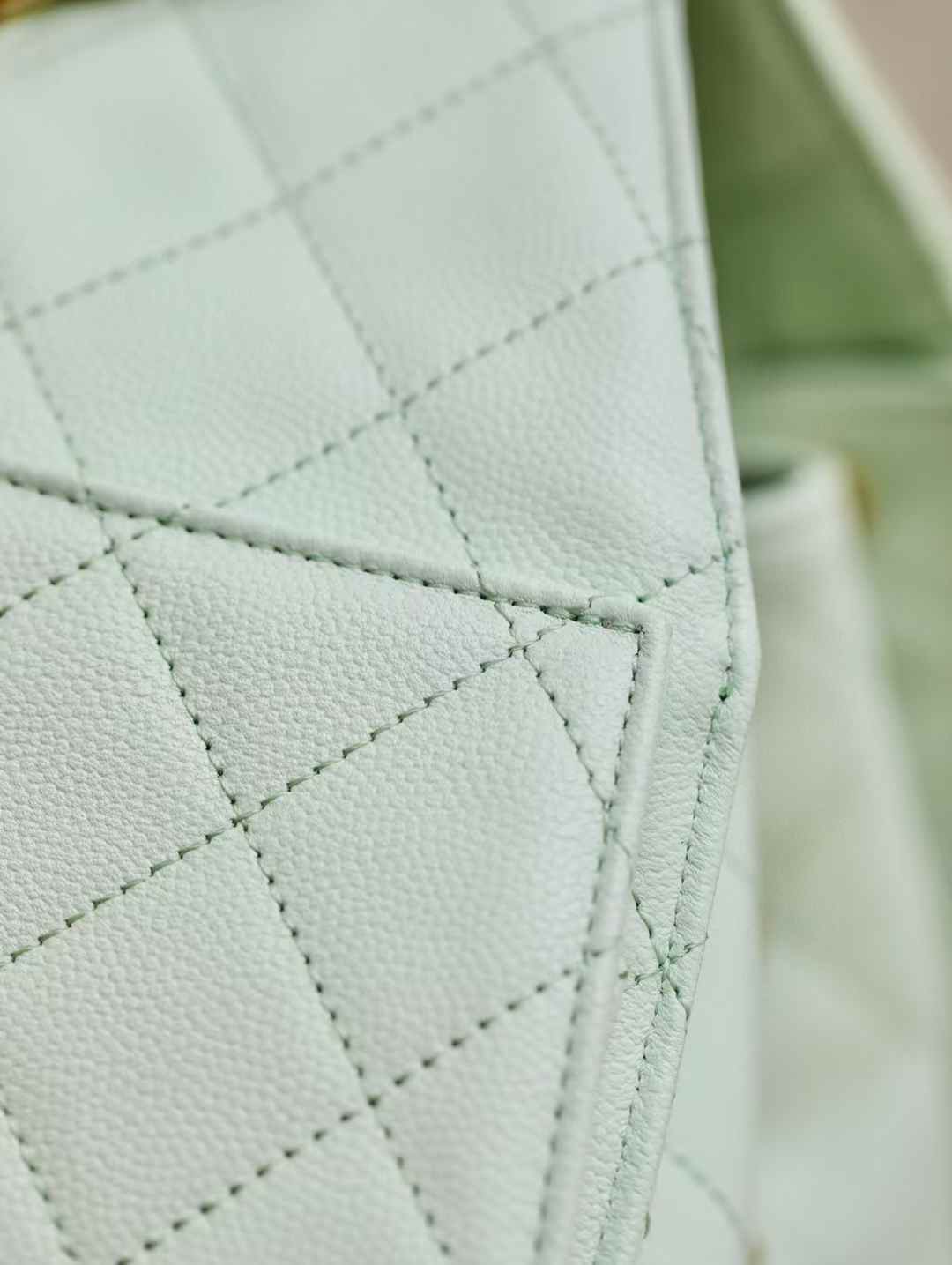 Chanel 25 Small Handbag view 9