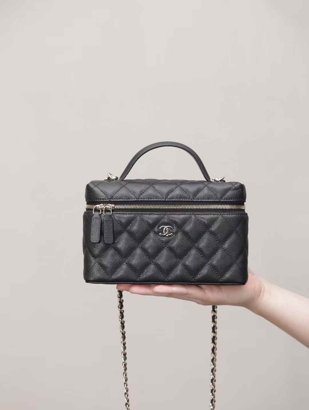 Chanel Clutch with Chain view 1