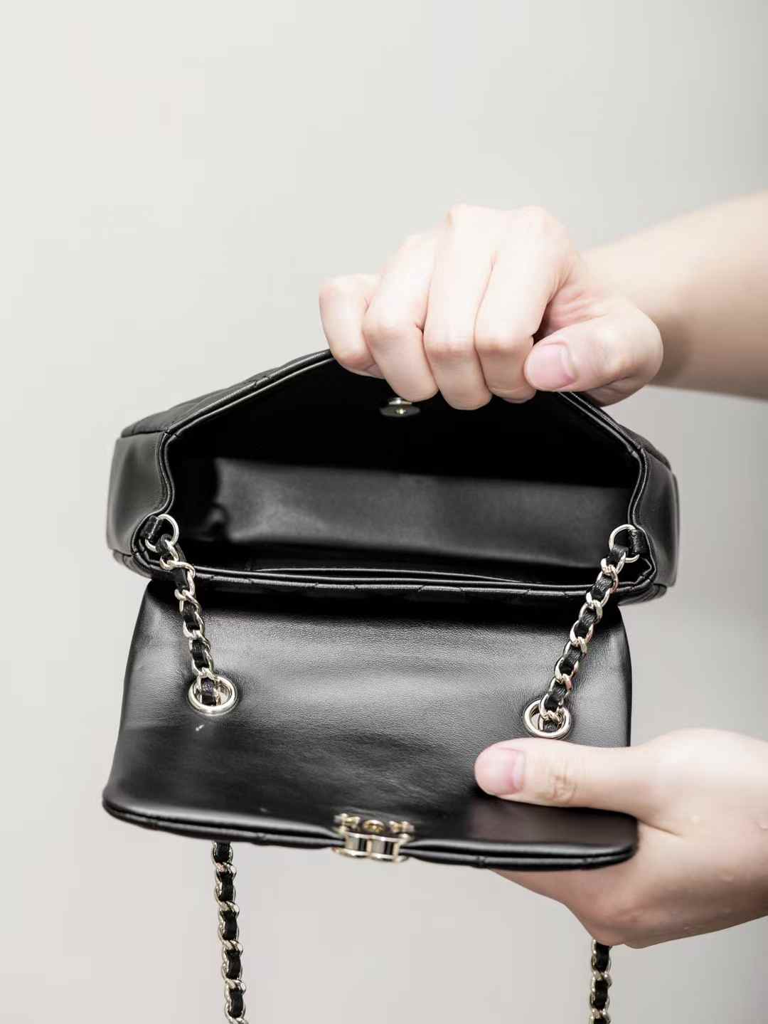 Chanel Flap Phone Holder With Chain view 3