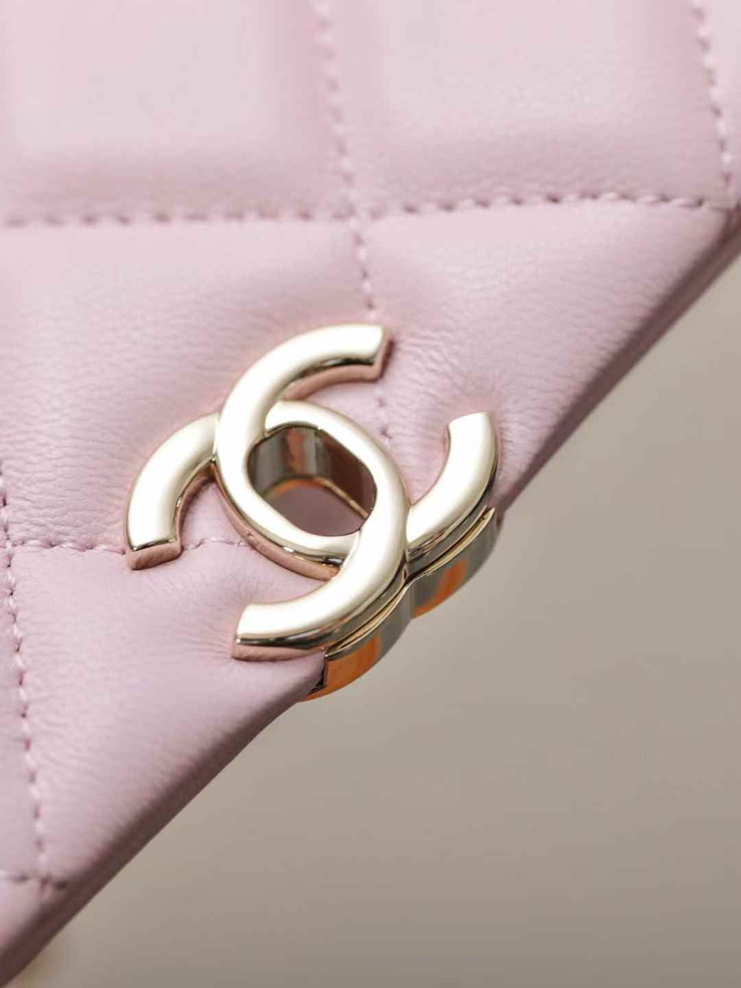 Chanel Flap Phone Holder With Chain view 9