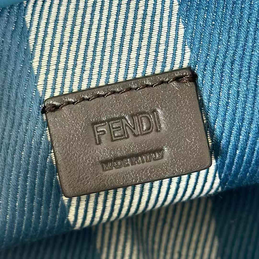 Fendi Roll Mini view 8