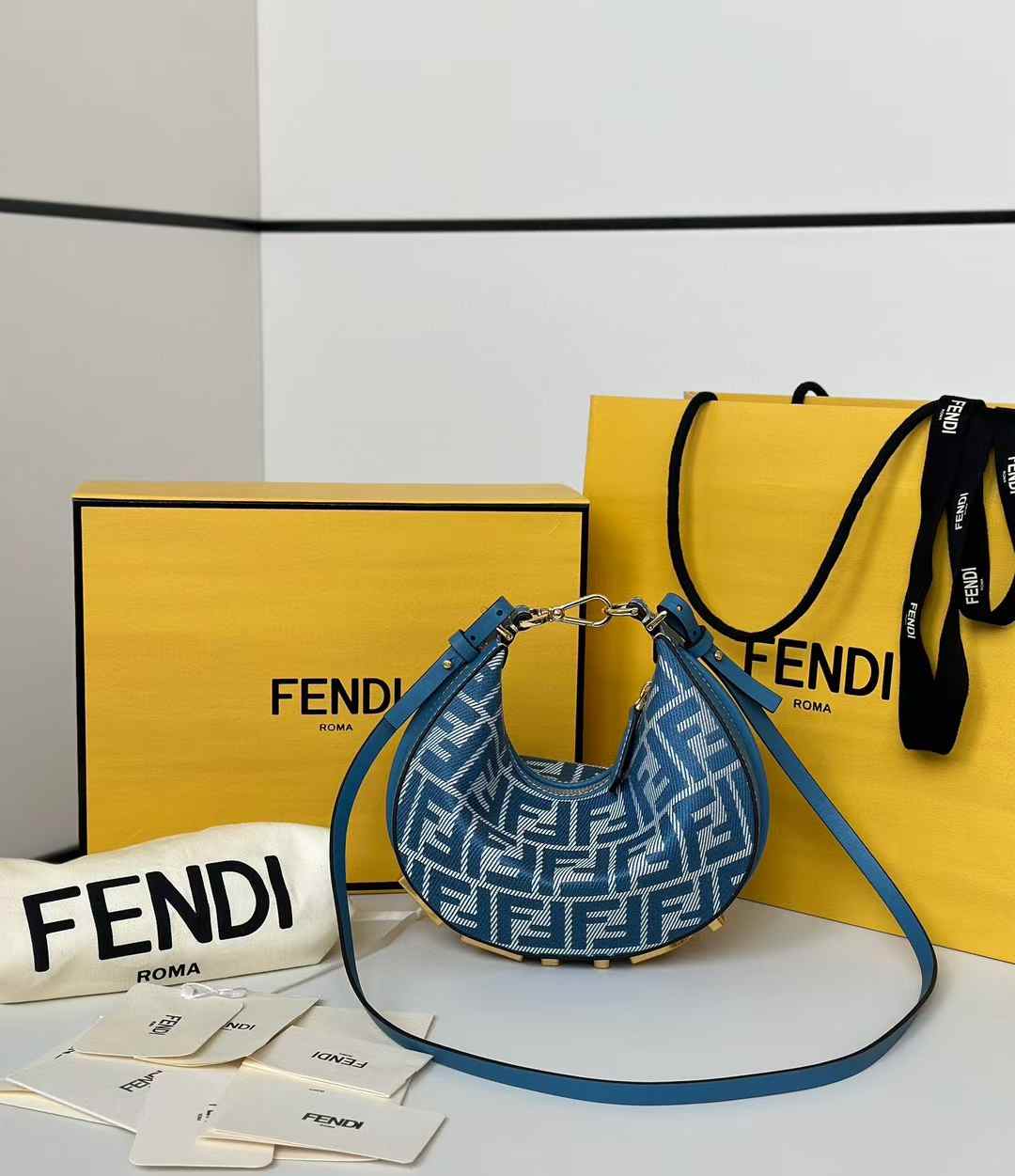 Fendi graphy Mini view 2