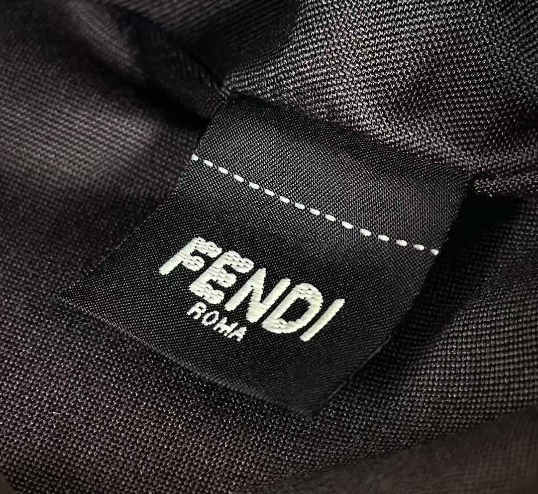 Fendi graphy Mini view 8