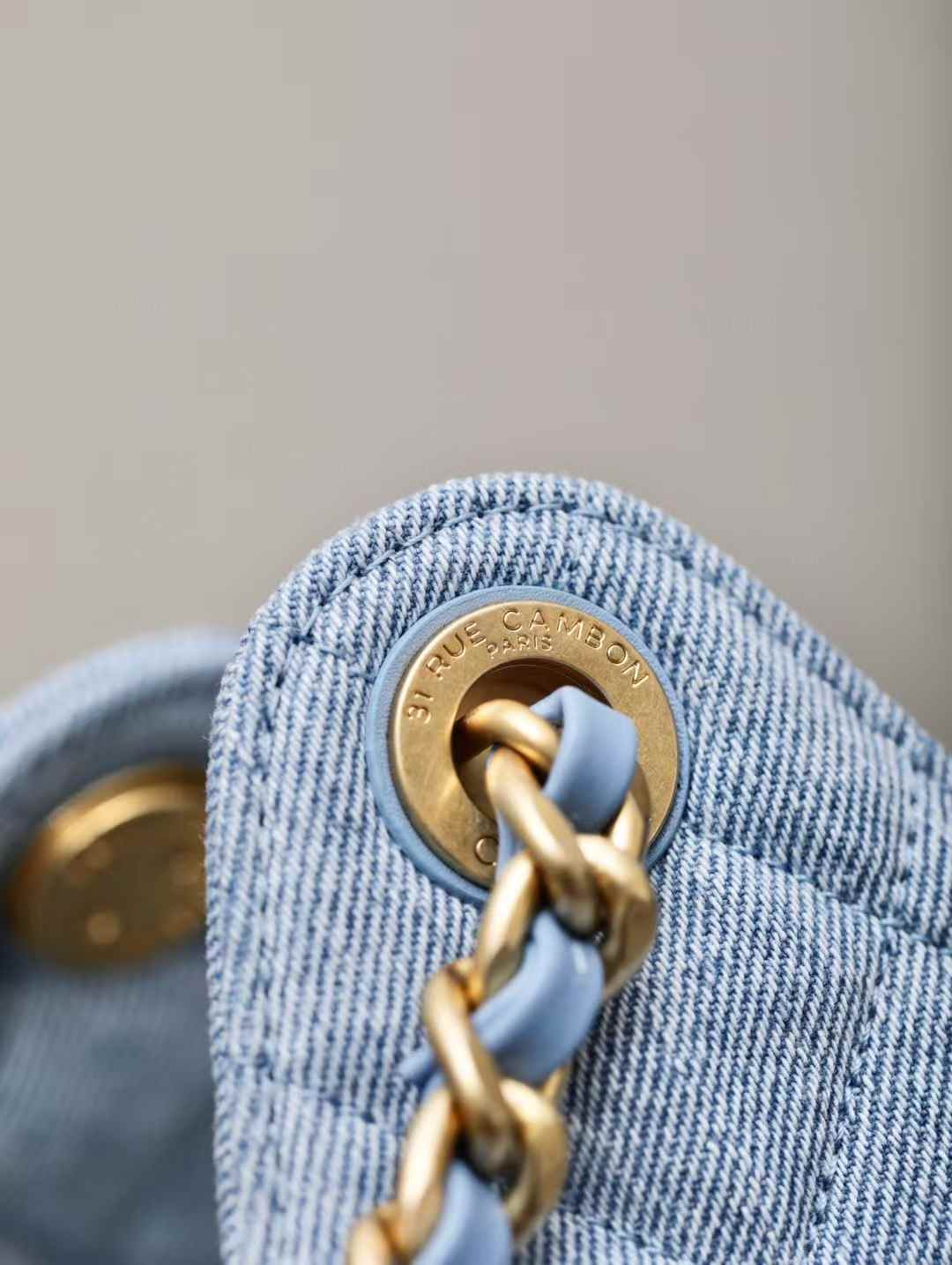 Chanel 25 Handbag view 5