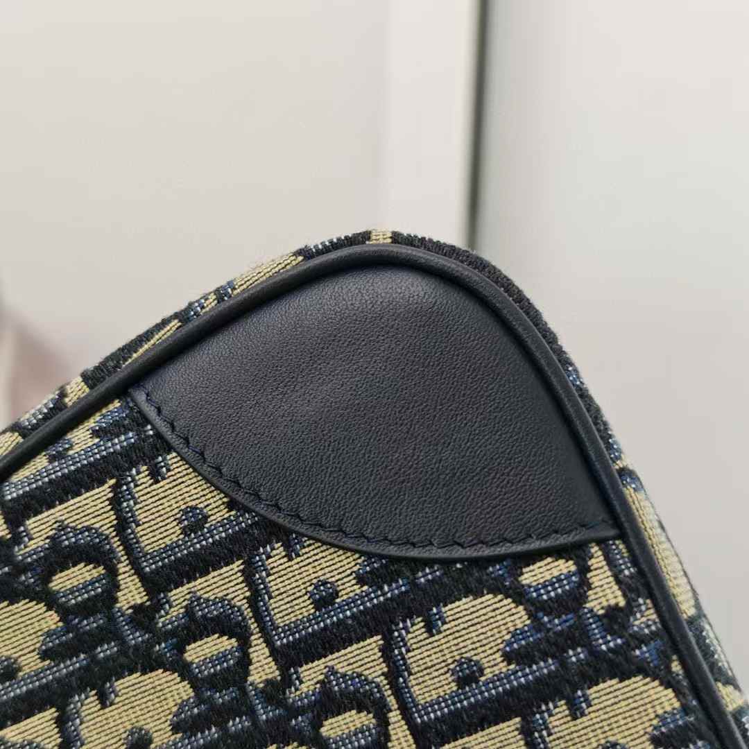 Dior Montaigne30 Mini Bag view 8