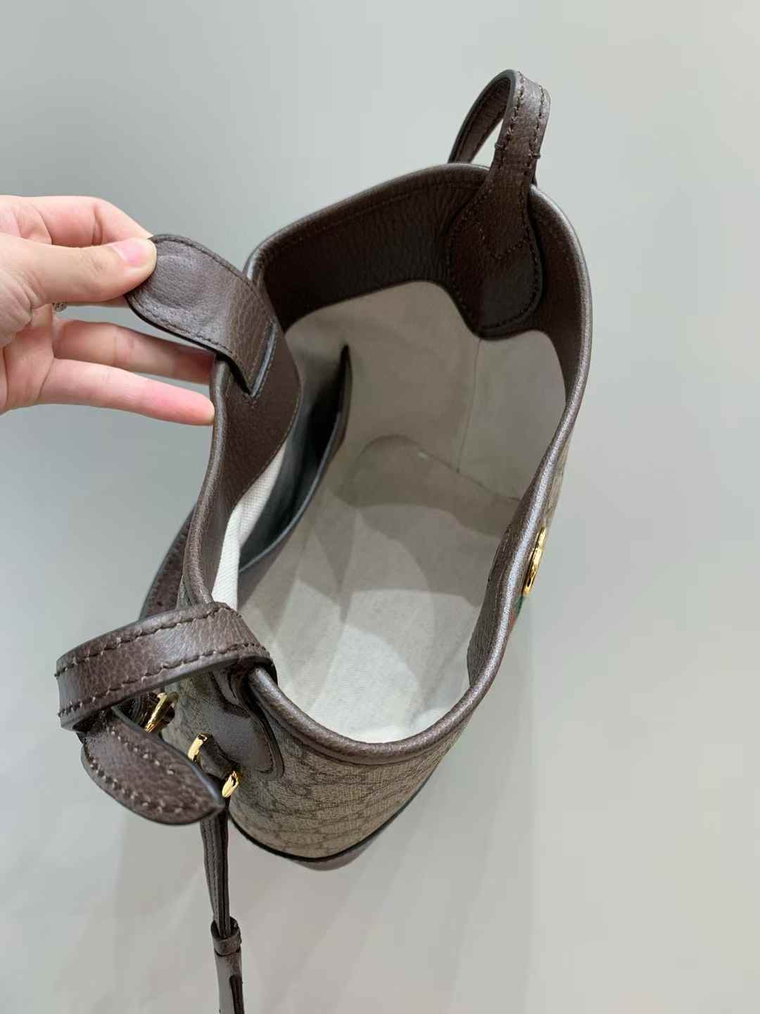 Gucci Ophidia small shoulder bag view 9