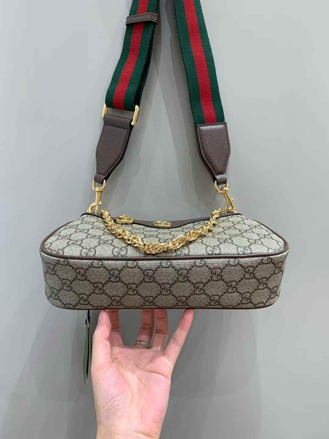 Gucci Ophidia small shoulder bag view 3