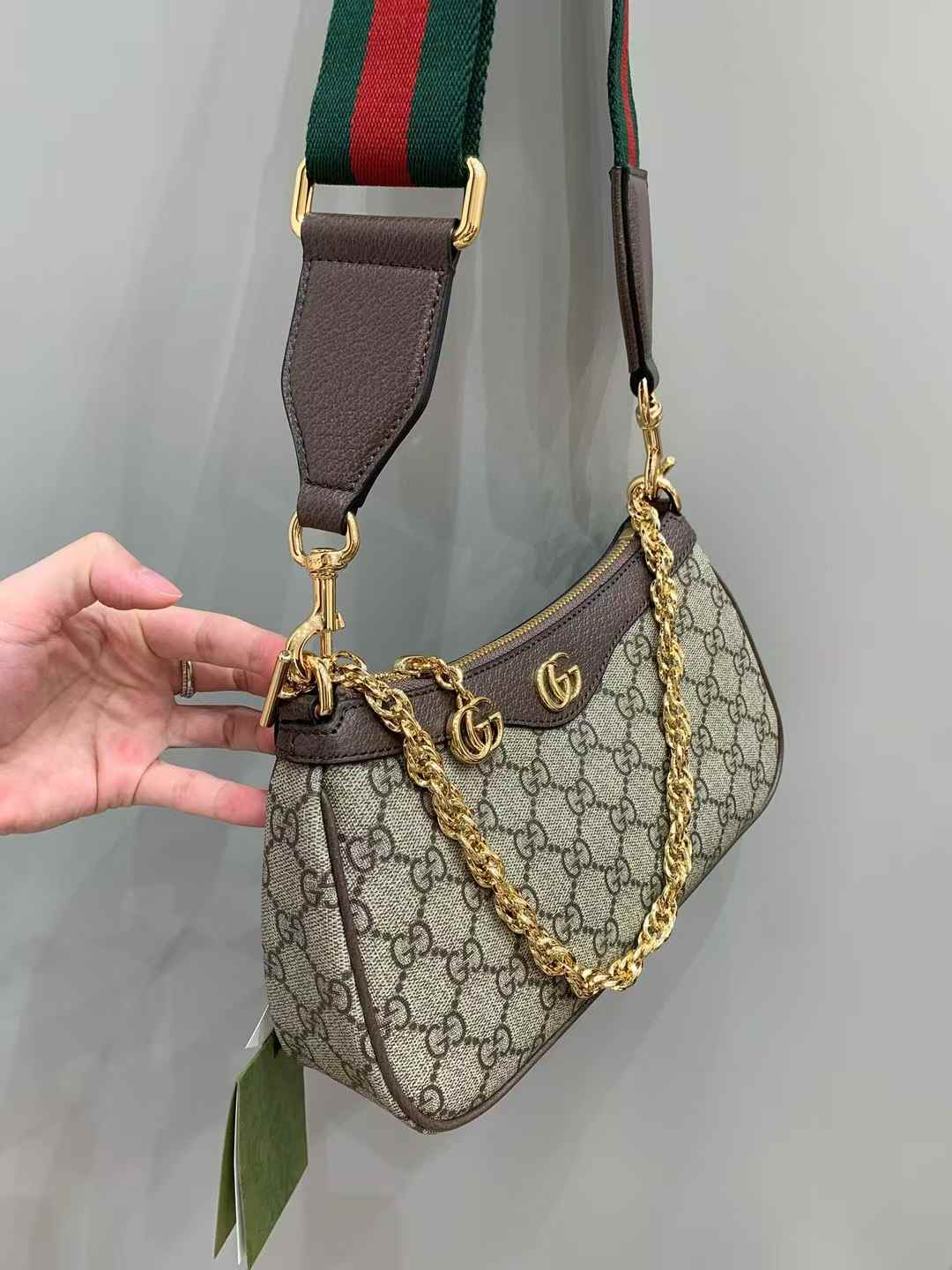 Gucci Ophidia small shoulder bag view 6
