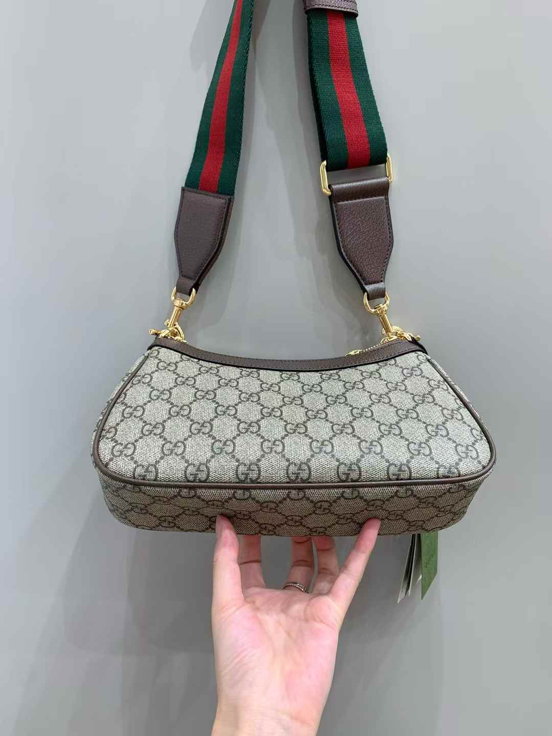 Gucci Ophidia small shoulder bag view 8