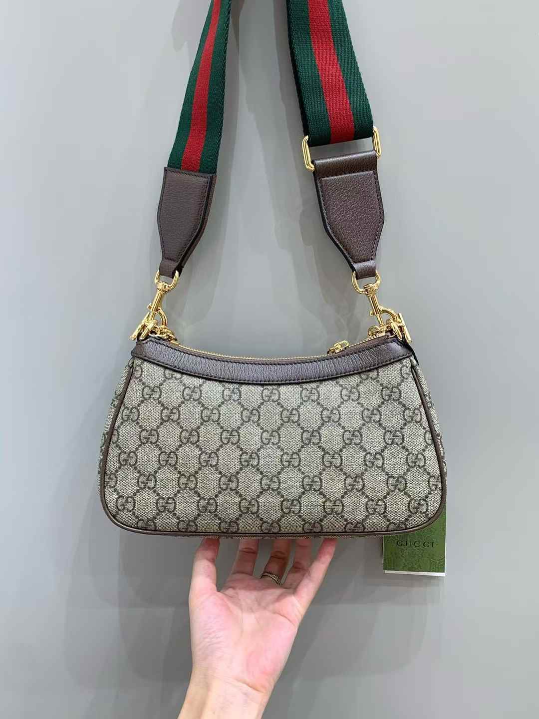 Gucci Ophidia small shoulder bag view 9