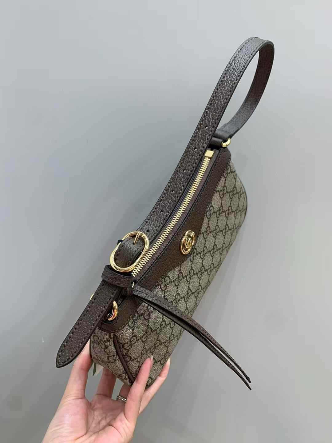 Gucci Ophidia small shoulder bag view 6
