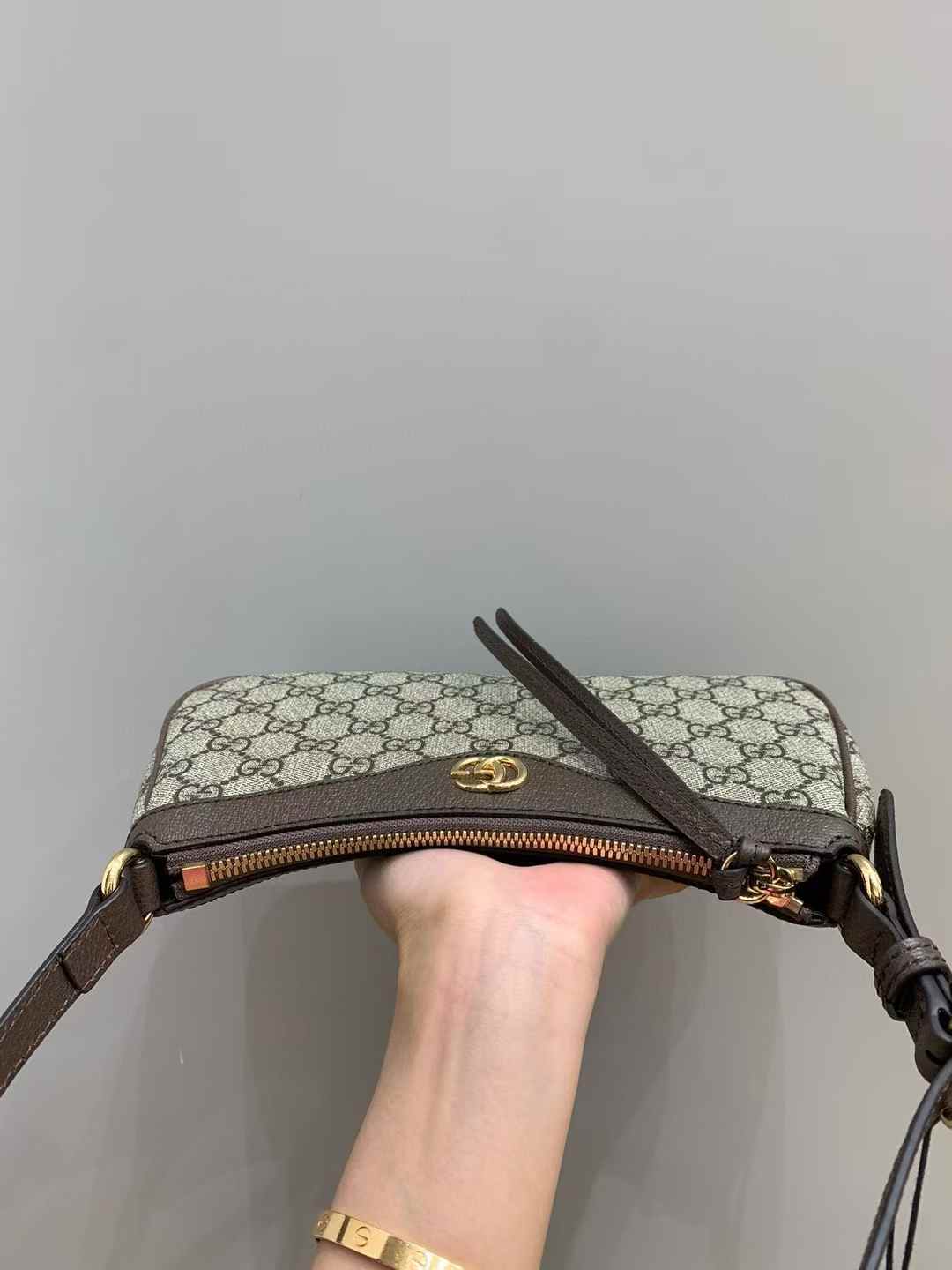 Gucci Ophidia small shoulder bag view 7