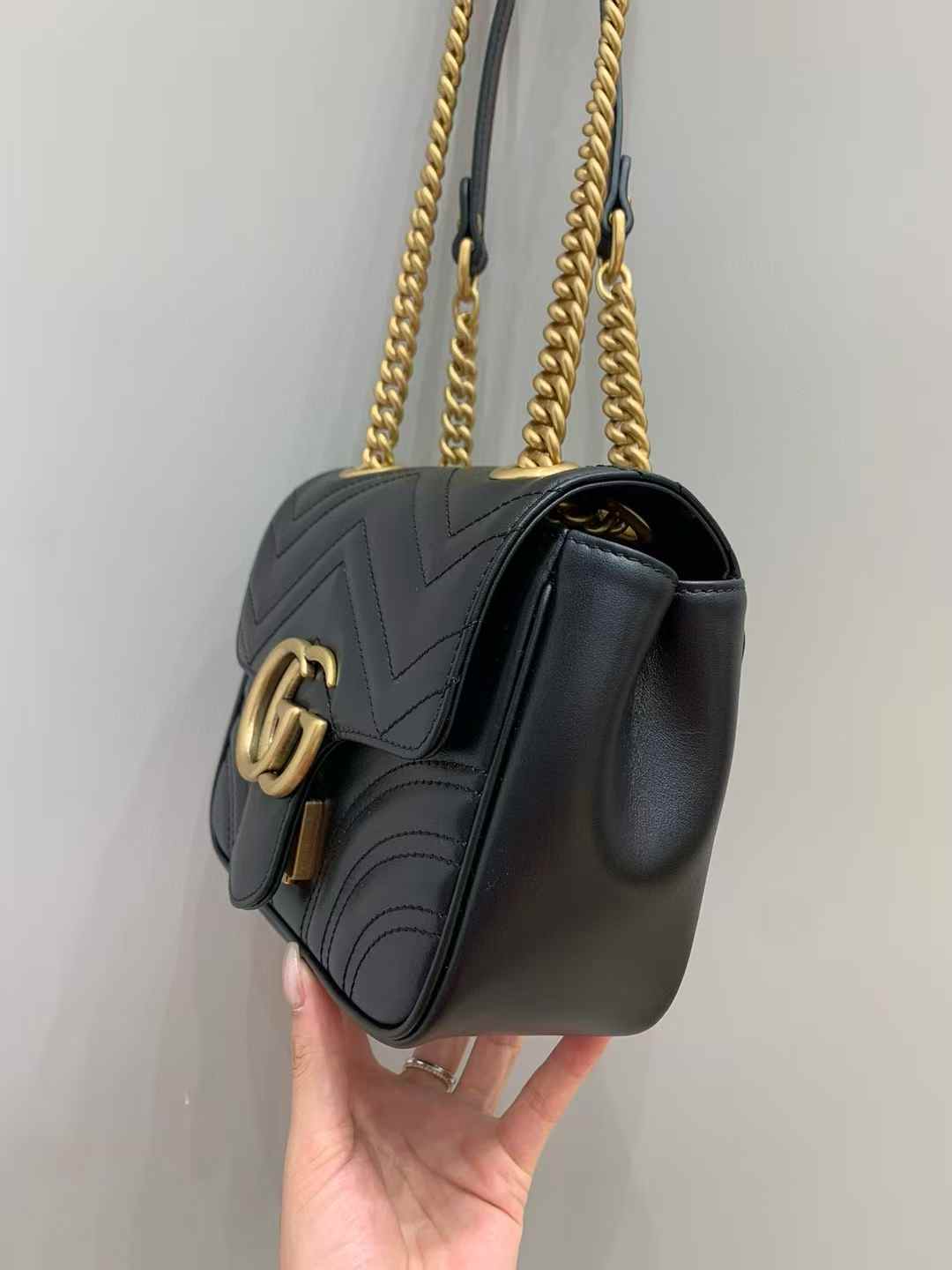 Gucci GG Marmont small shoulder view 3