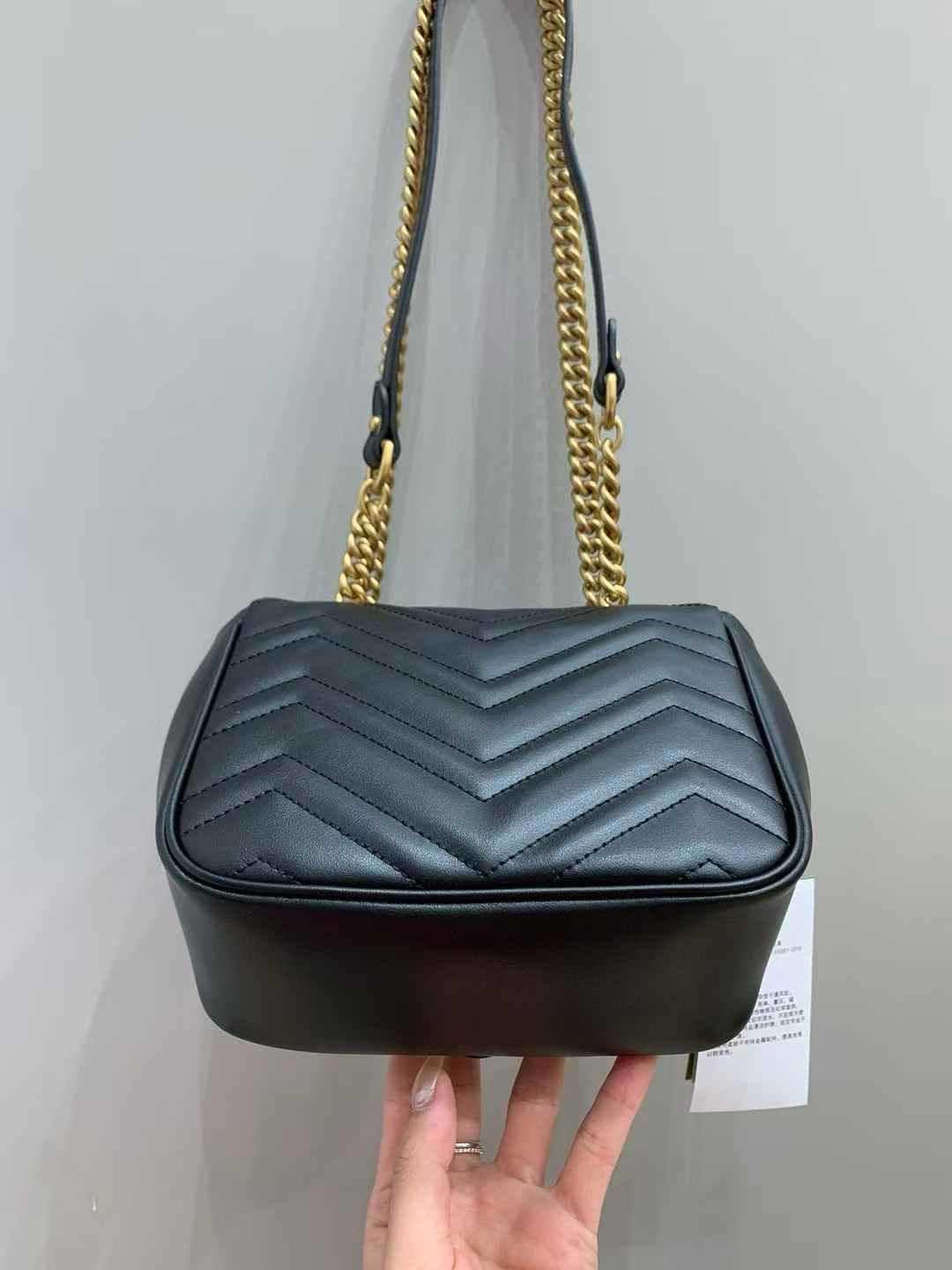 Gucci GG Marmont small shoulder view 8