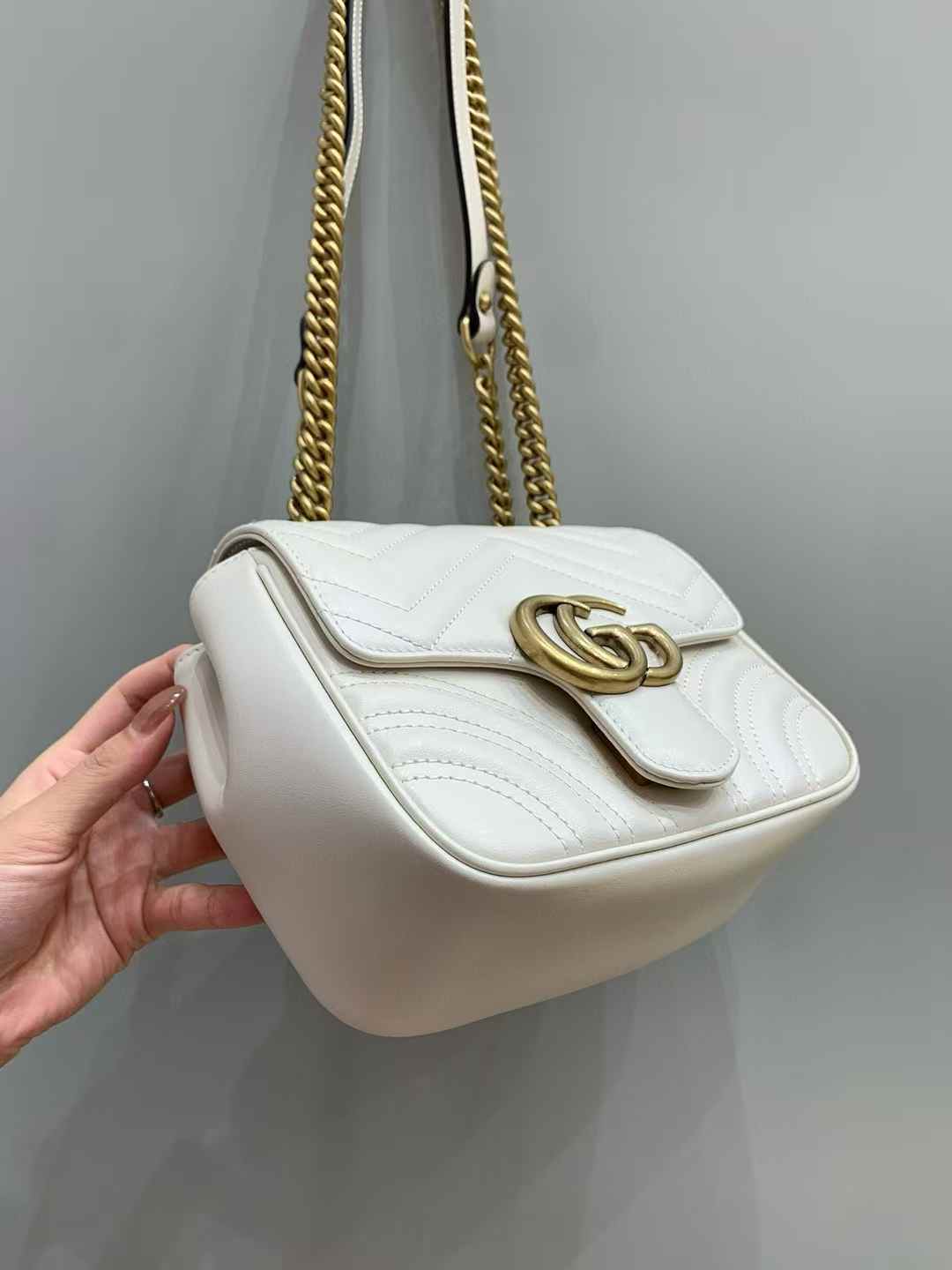 Gucci GG Marmont small shoulder view 5