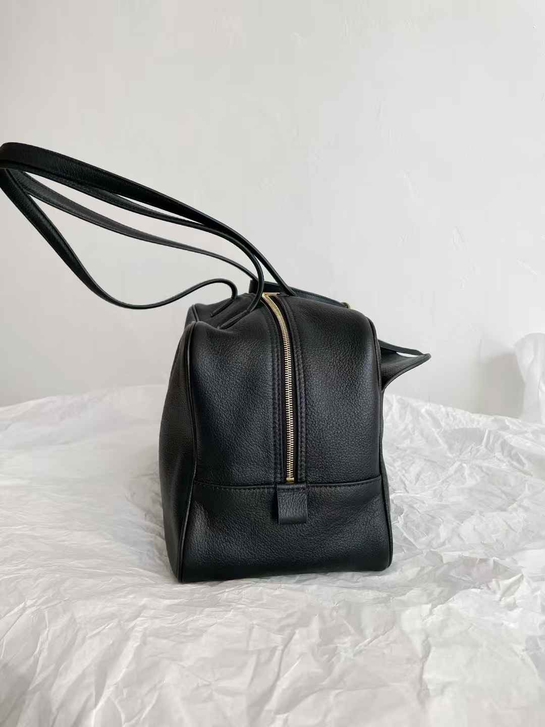 Balenciaga Women’s Carrie Bowling Bag Medium in Black view 2