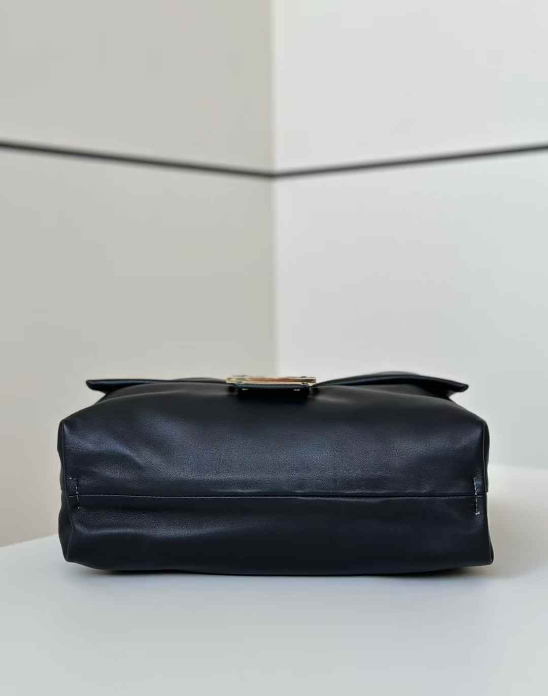 Fendi Mamma Baguette Large view 4