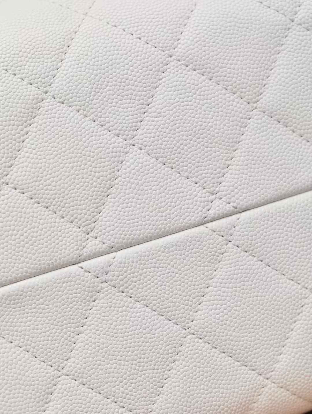 Chanel 25 Small Handbag view 8