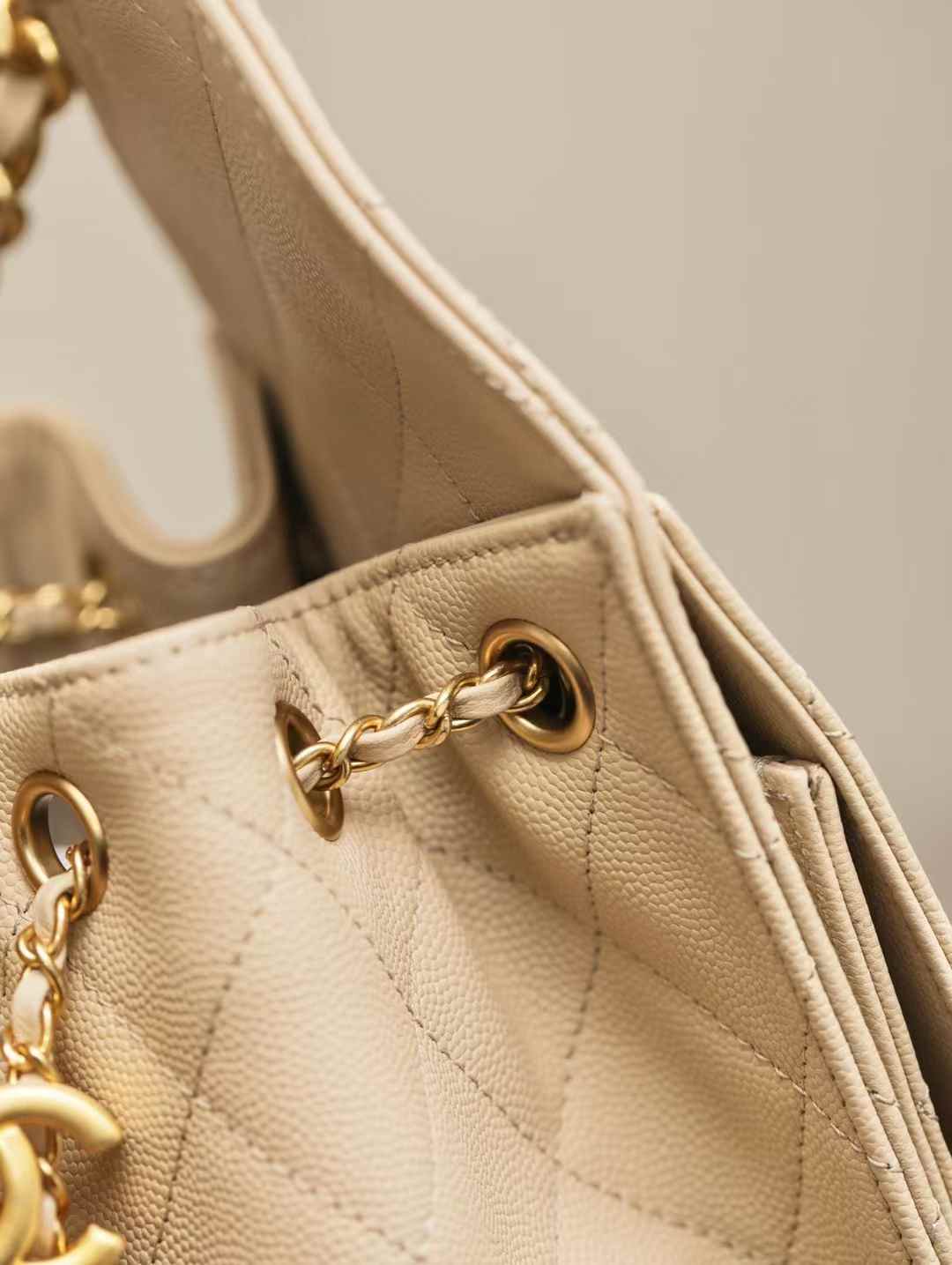 Chanel 25 Small Handbag view 5