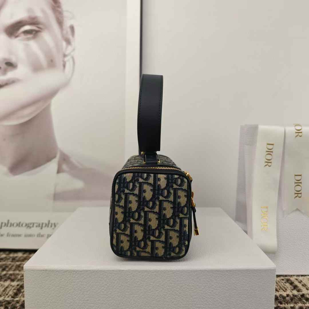 Dior Star East West Bag view 3