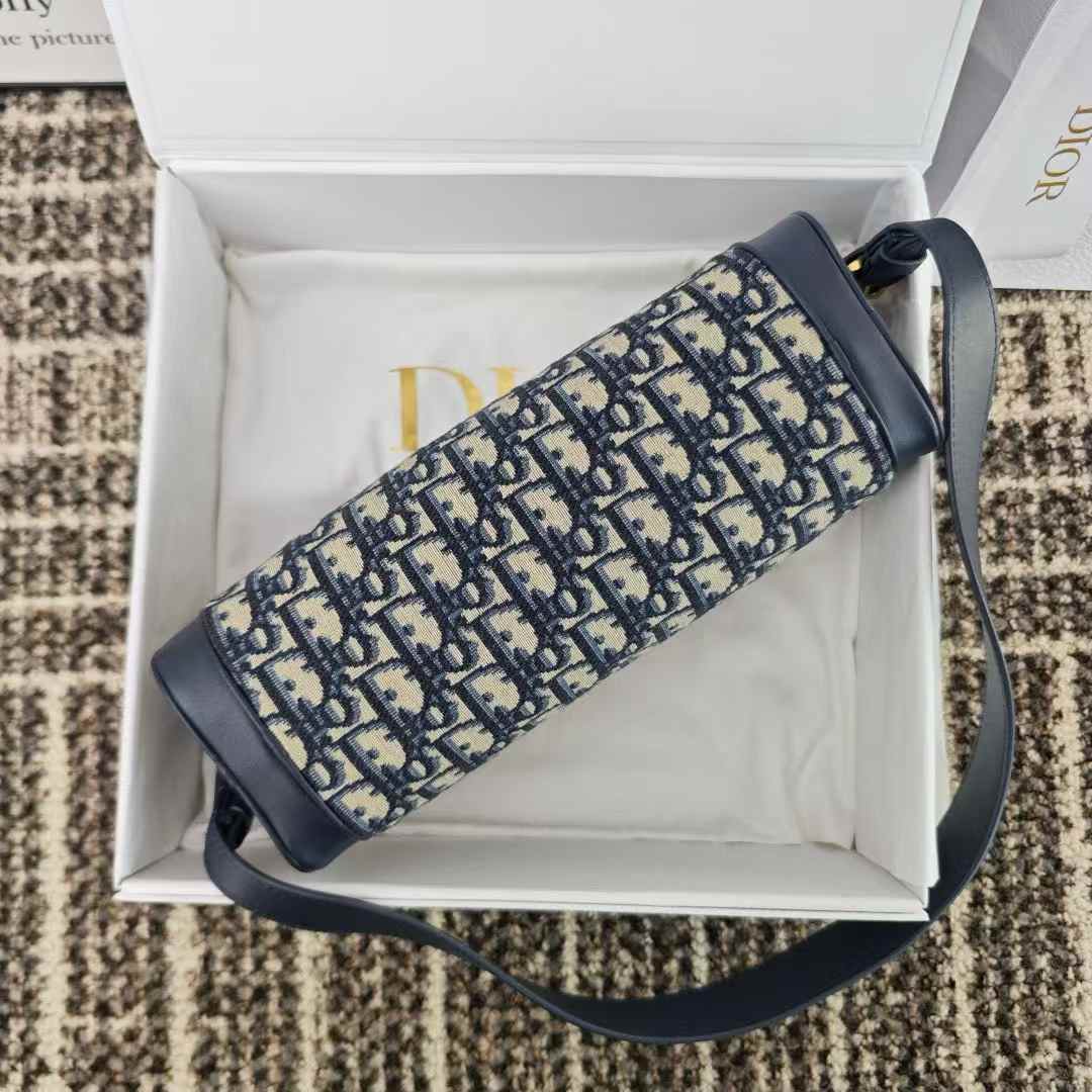 Dior Star East West Bag view 4