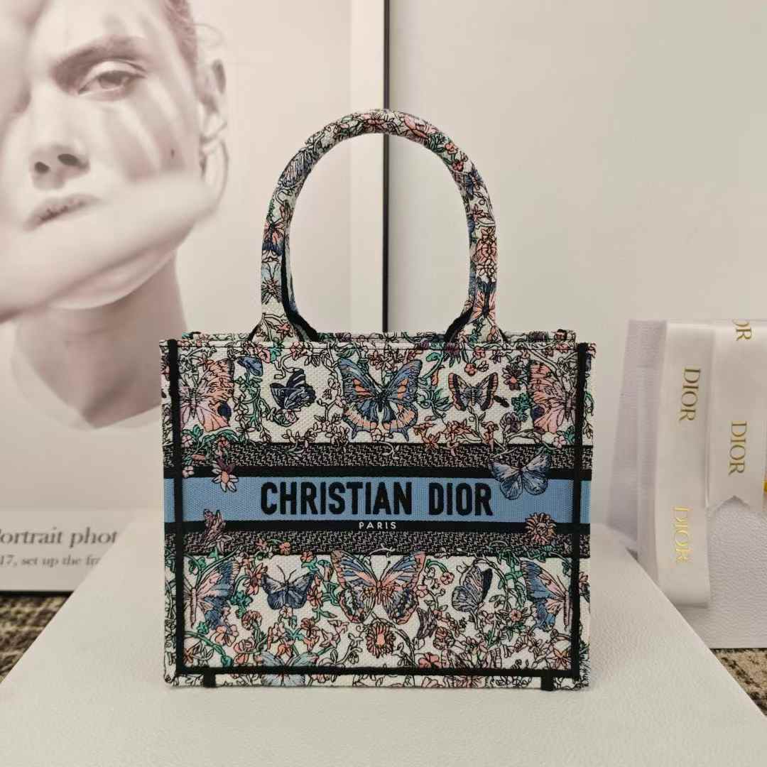 Dior Book Tote view 1