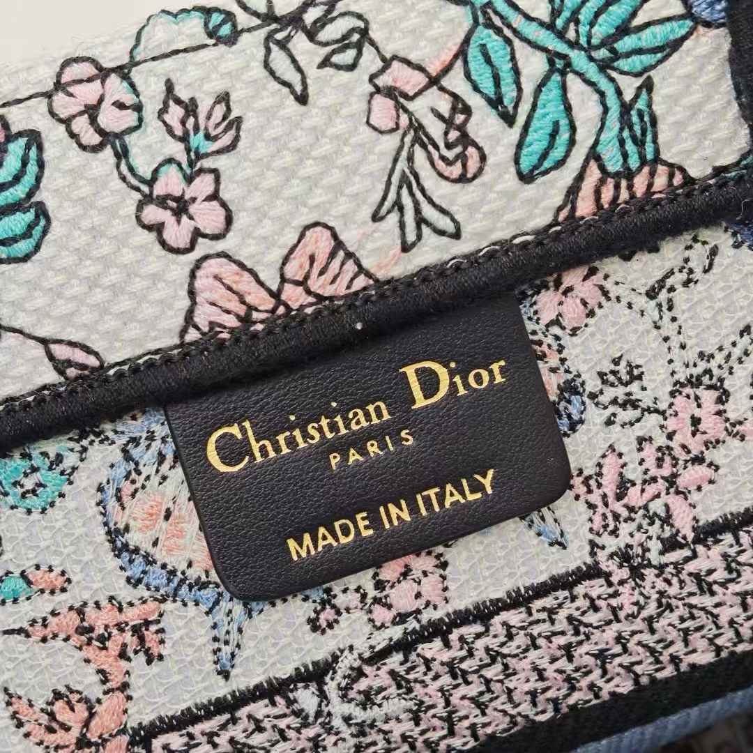 Dior Book Tote view 5