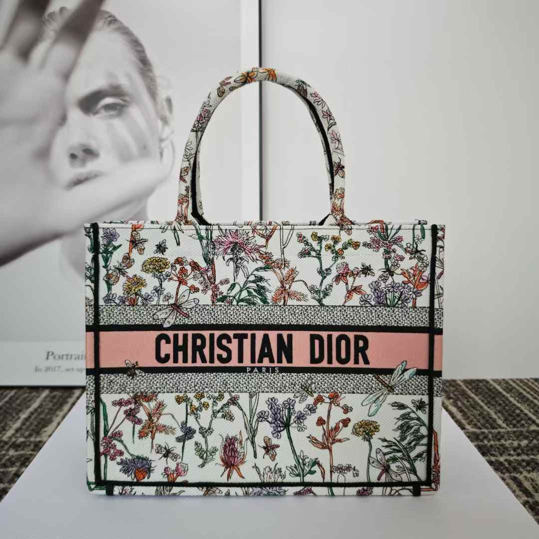Dior Book Tote view 1