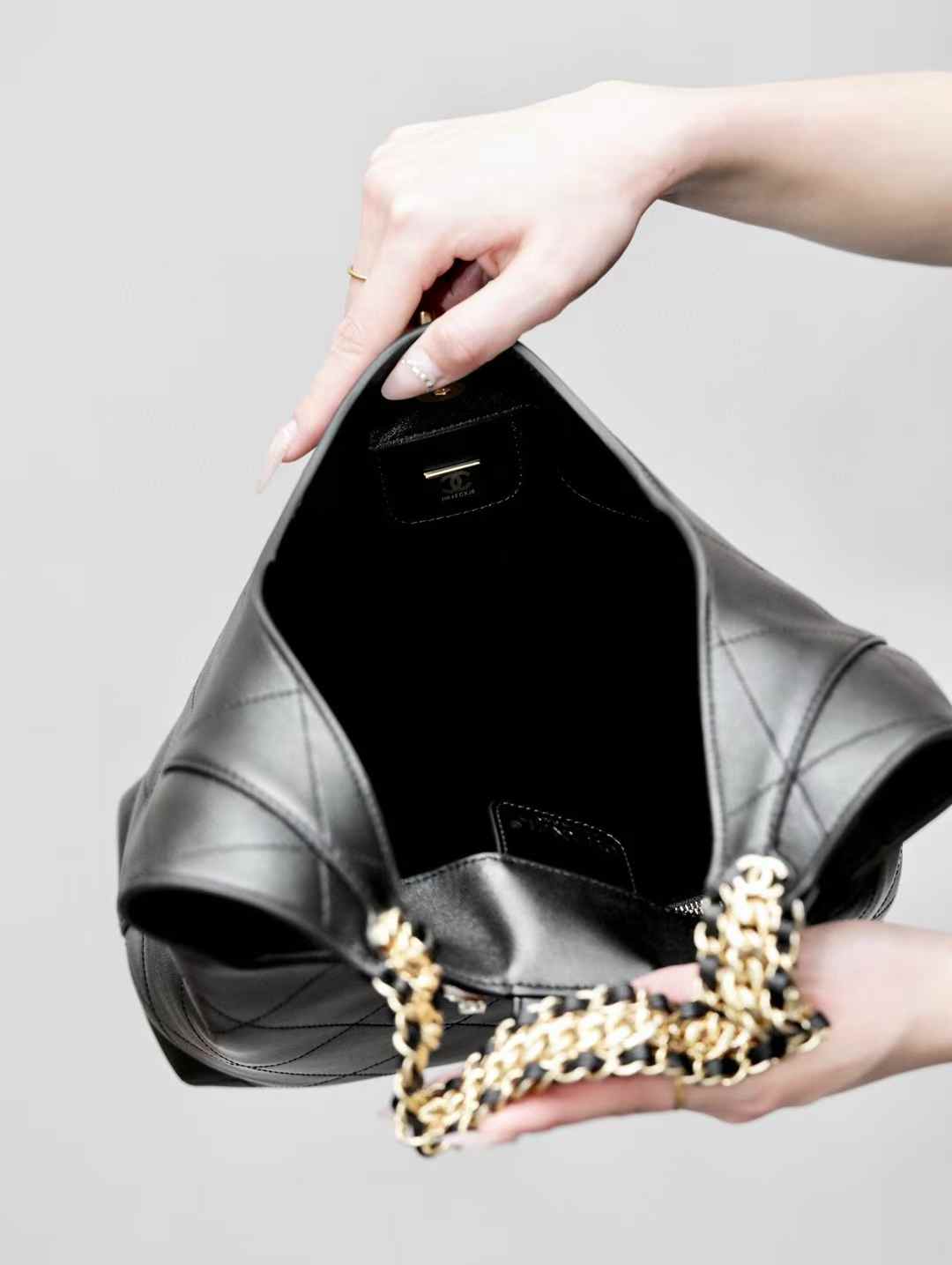 Chanel Hobo Bag view 2