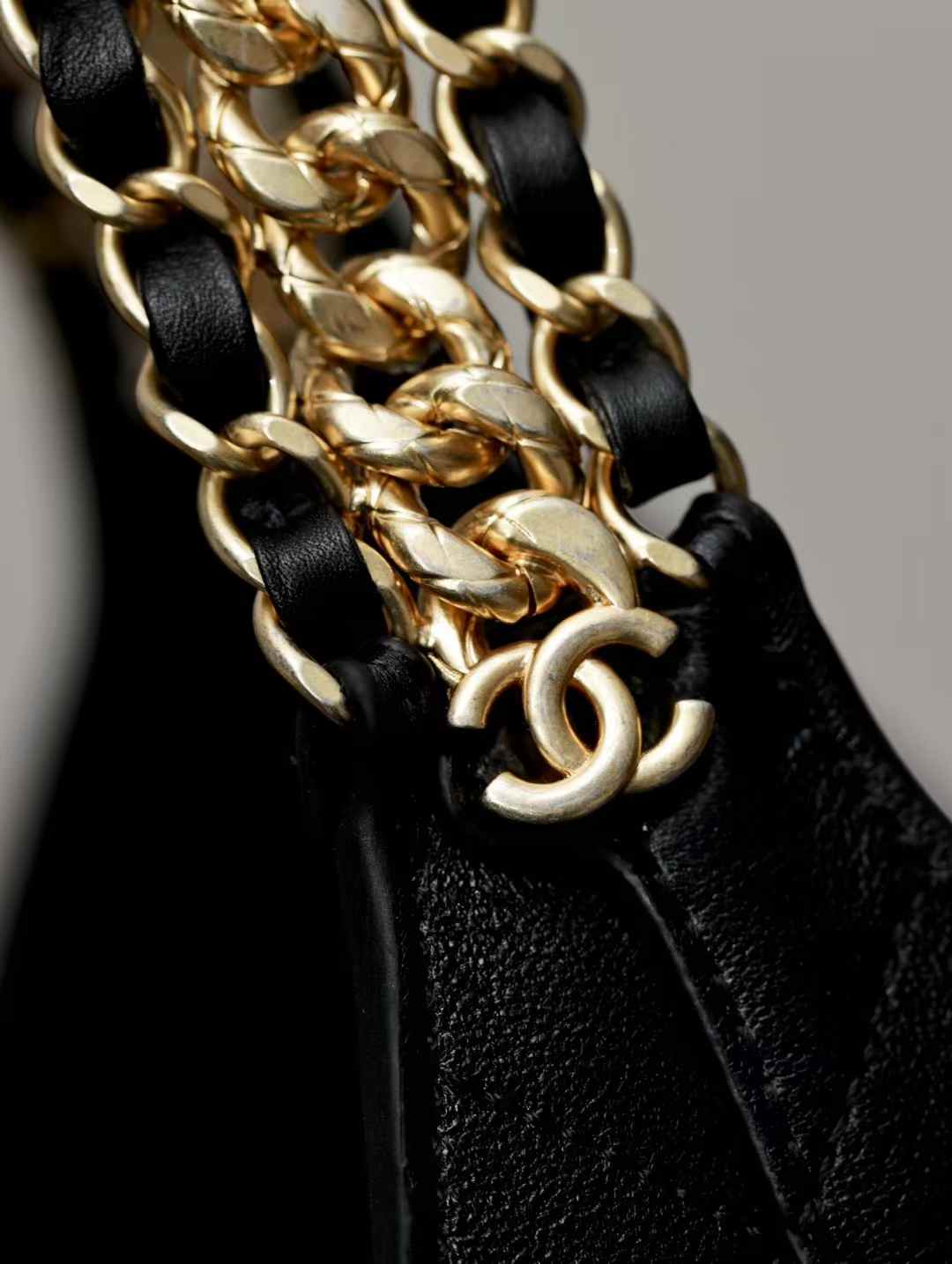 Chanel Hobo Bag view 4