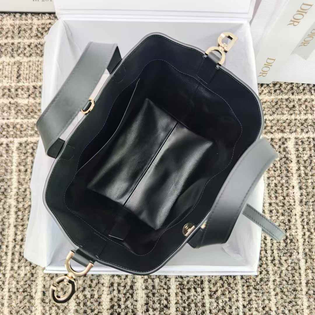 Dior Toujours Vertical Tote Bag view 7