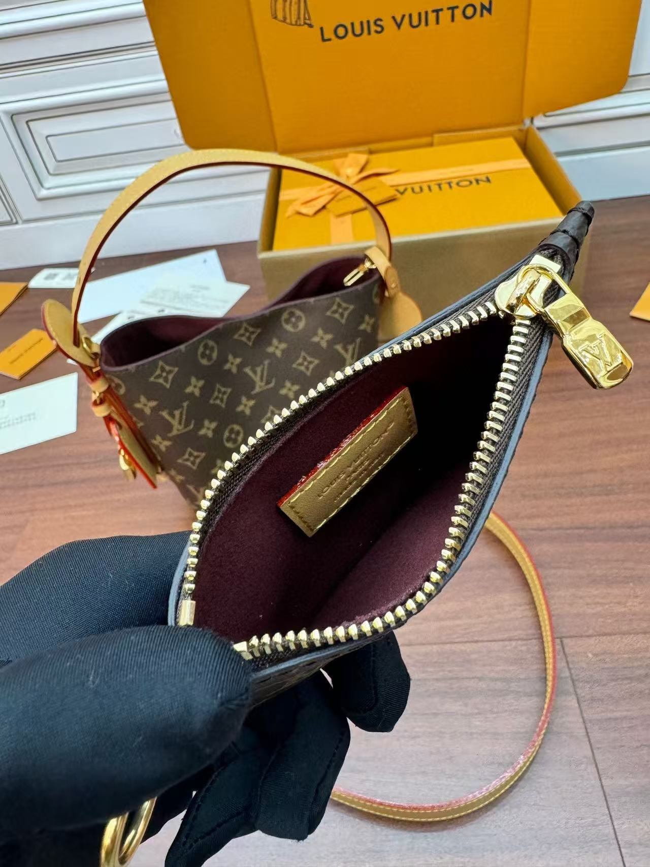 Louis Vuitton All In BB Bag view 9
