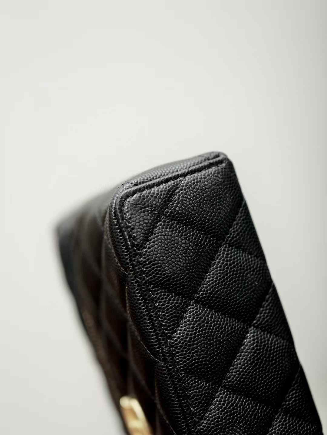 Chanel Chain clutch view 6