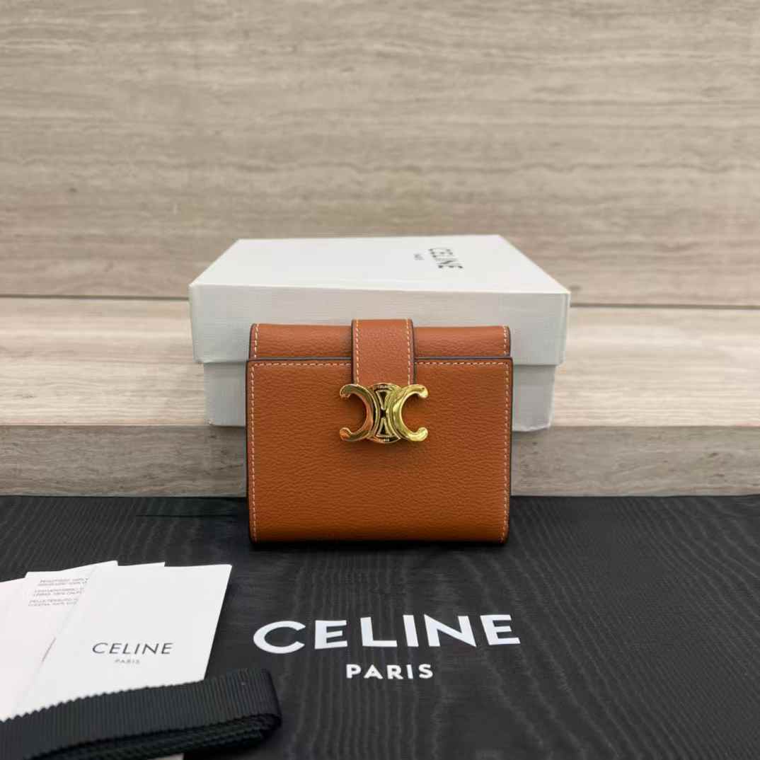 Celine Fine Wallet Victoire In Supple Grained Calfskin view 1