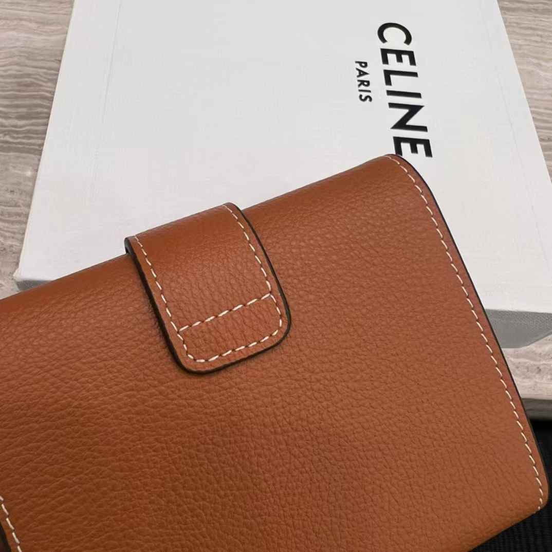Celine Fine Wallet Victoire In Supple Grained Calfskin view 7