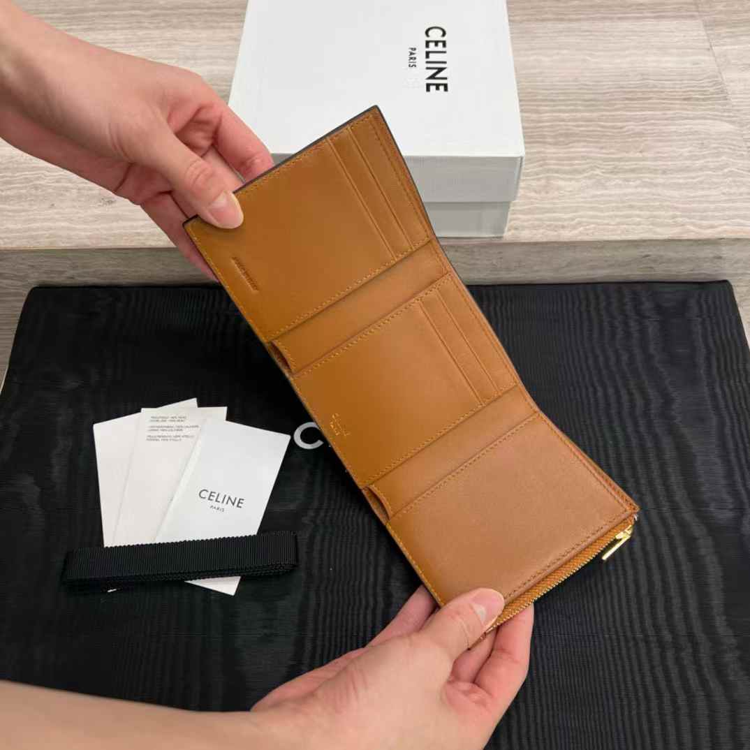 Celine Fine Wallet Victoire In Supple Grained Calfskin view 8