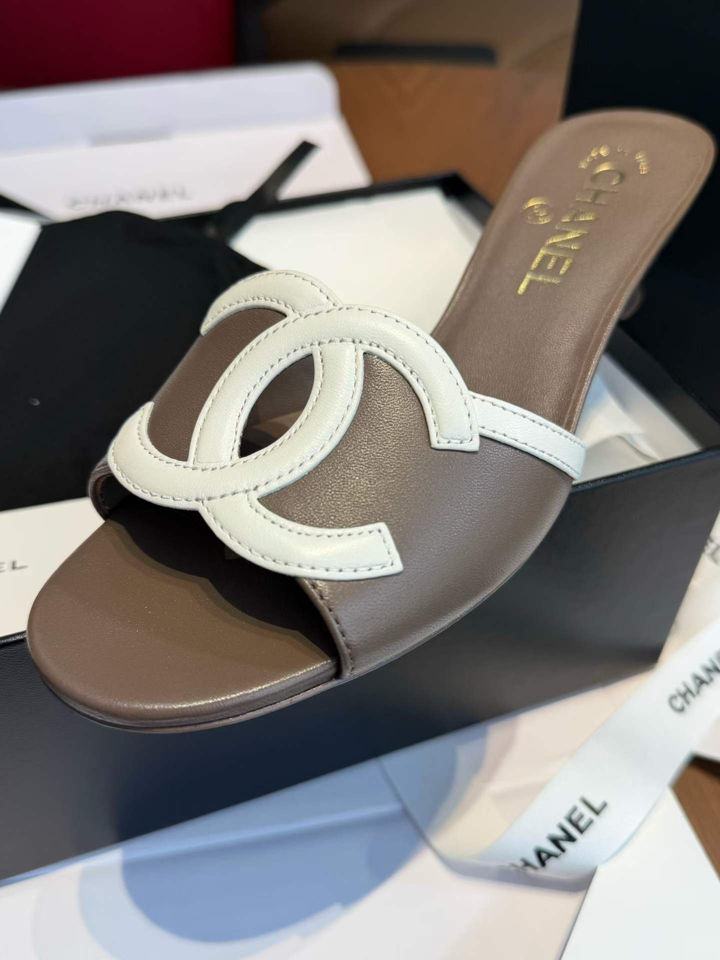 Chanel 26SS Sandals view 5