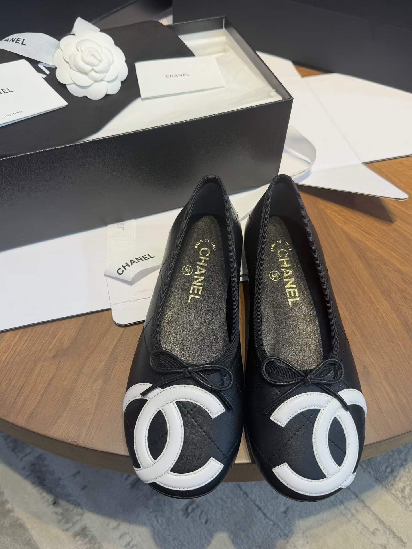 Chanel 26C Kangpeng ballet shoes view 11