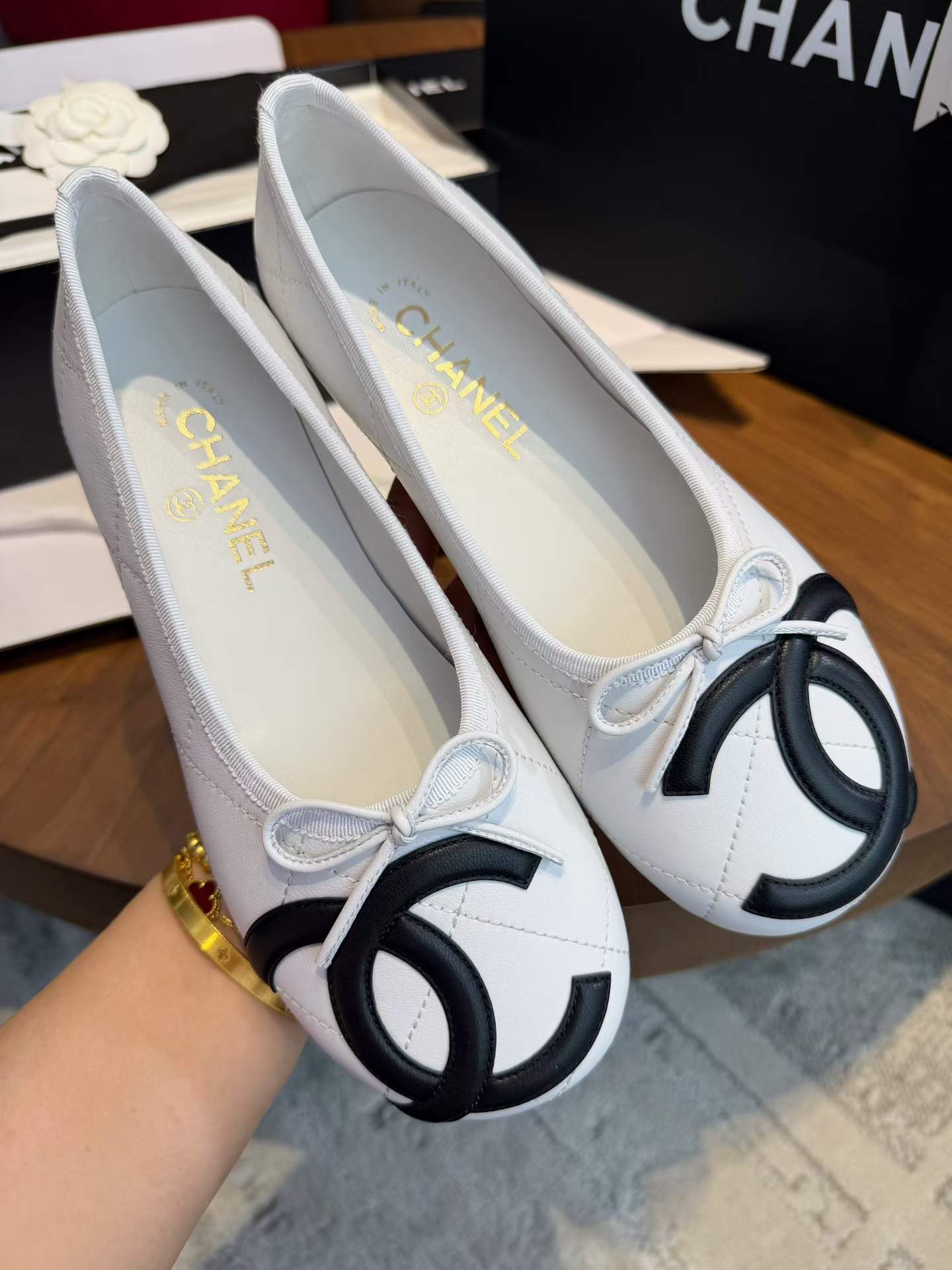 Chanel 26C Kangpeng ballet shoes view 7