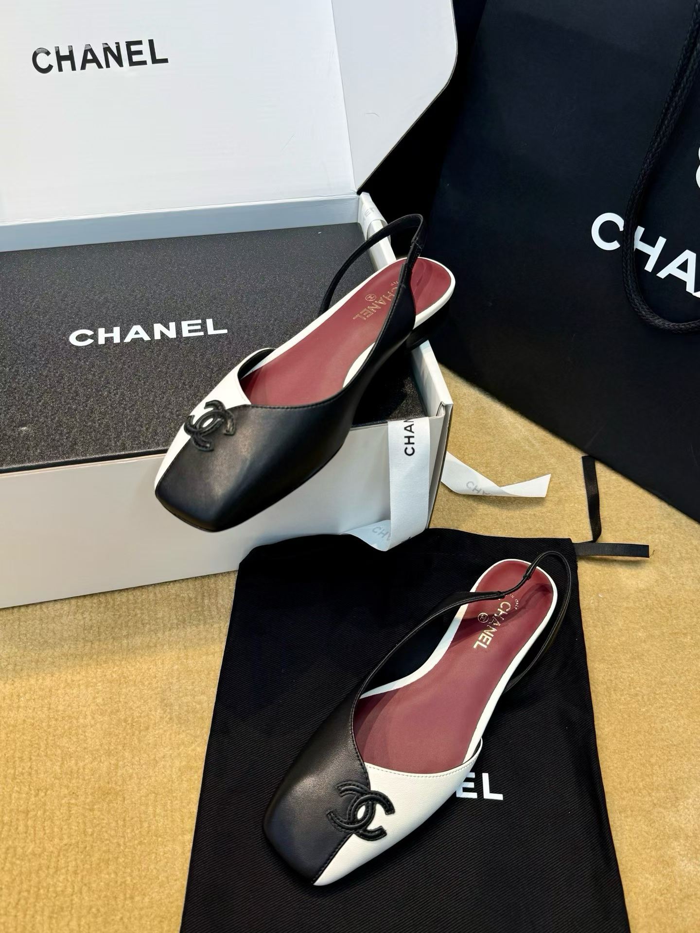 Chanel 2026 Square-headed sandals view 9