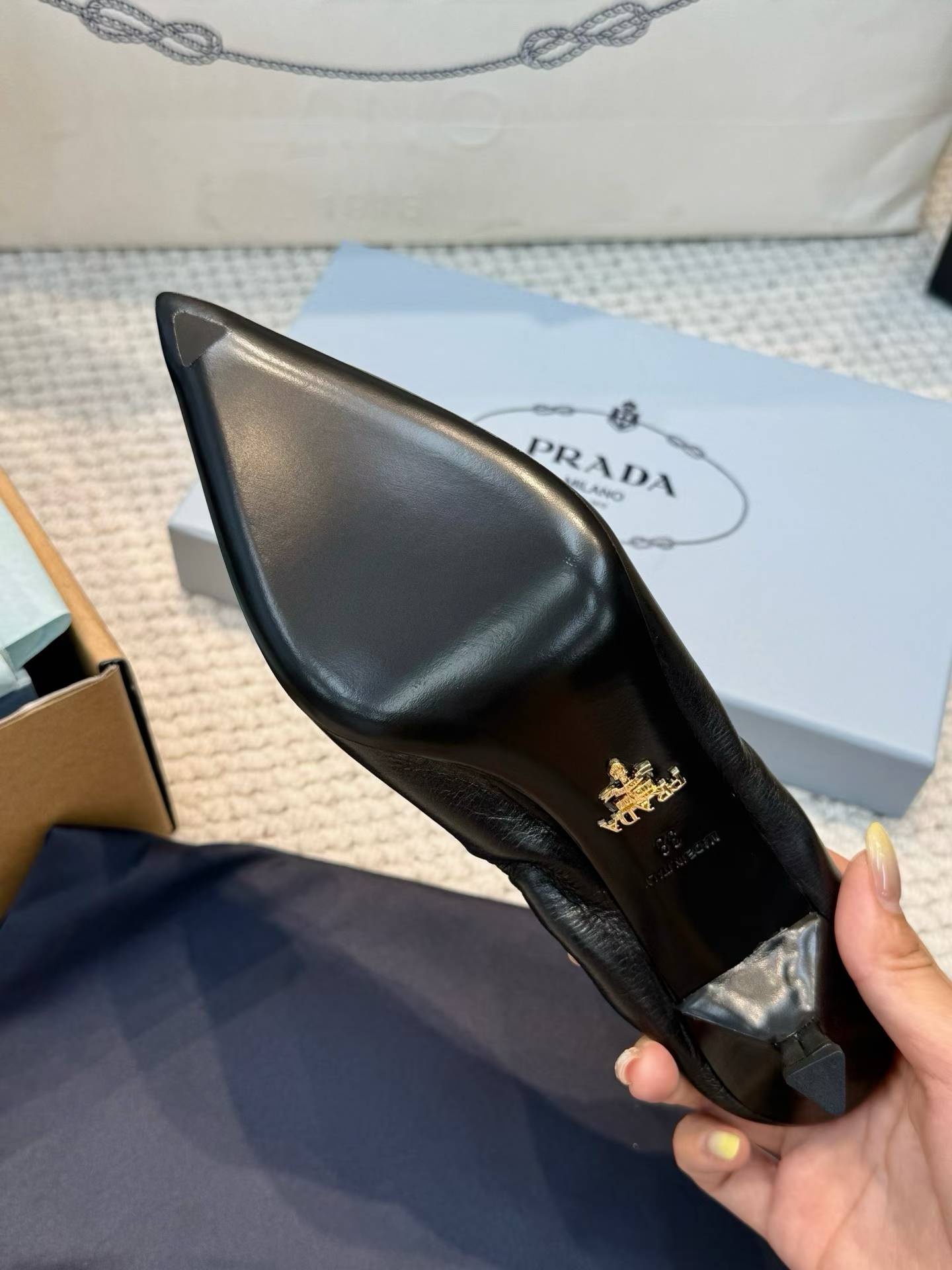 Prada High heels view 7