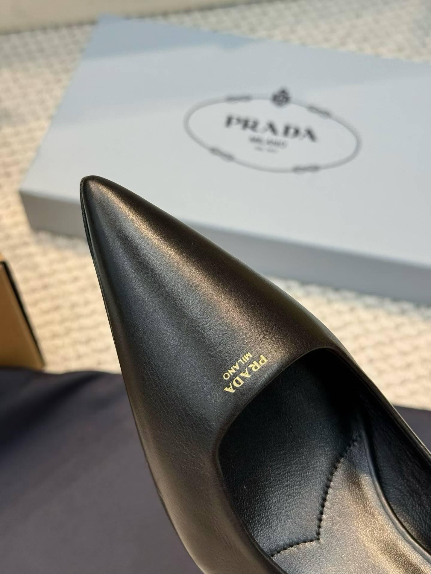 Prada High heels view 8