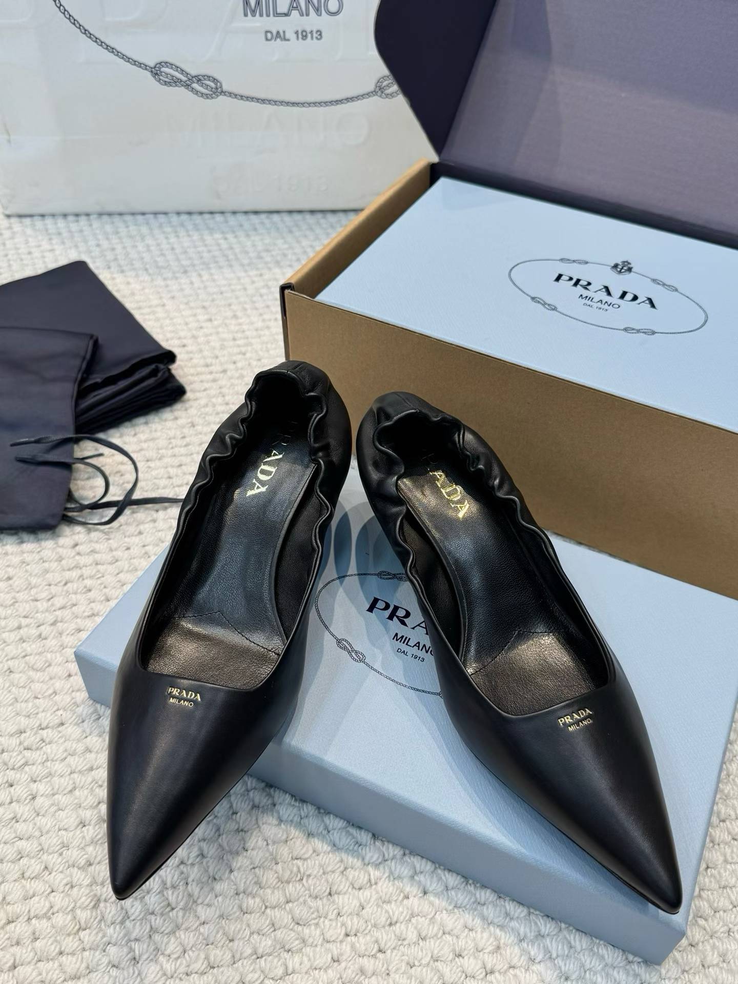 Prada High heels view 9
