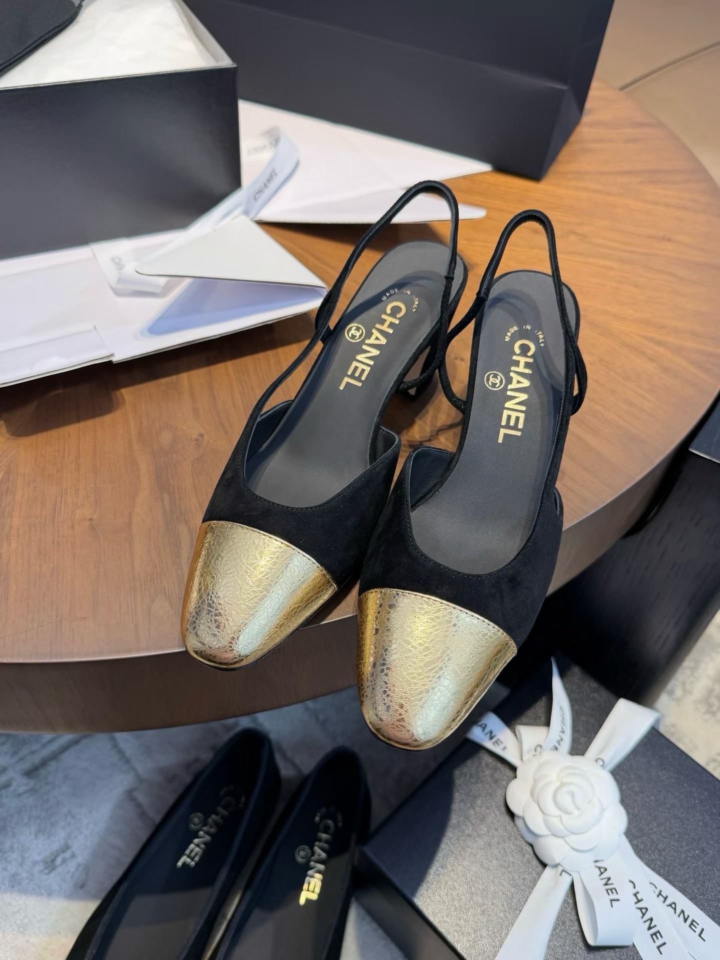 Chanel High heel sandals view 3